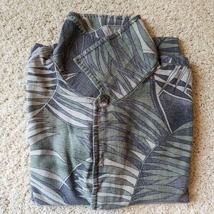 Tommy Bahama Men's Shirt